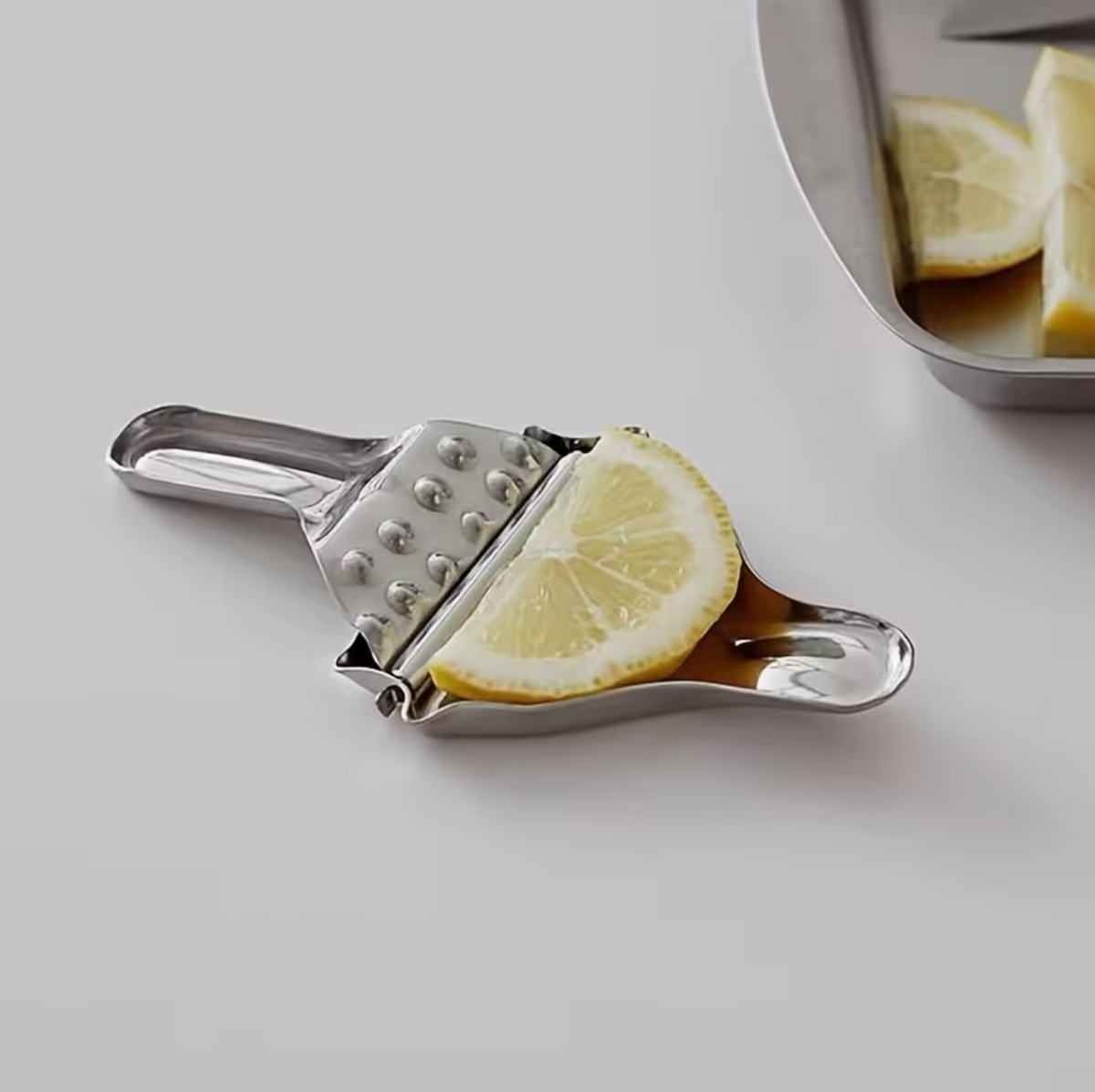 Stainless Steel Lemon Squeezer – Heavy-Duty Hand Press